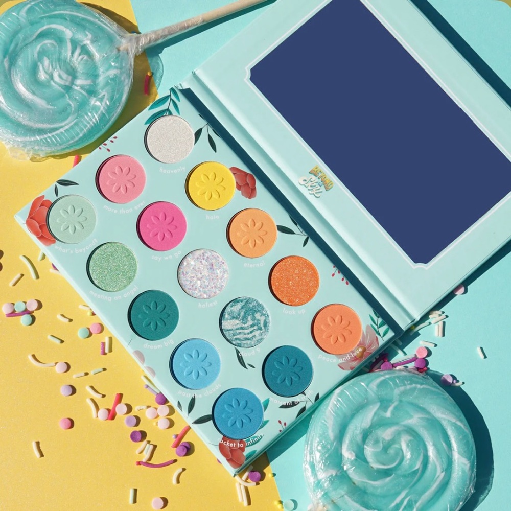 Kara Beauty Beyond The Sky Palette